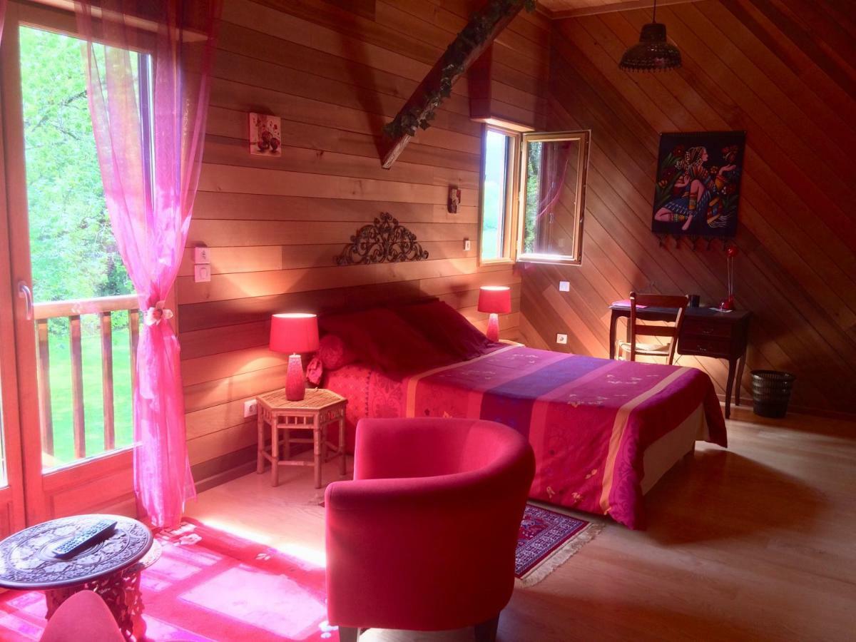 Domaine Du Val De Soux Bed & Breakfast Montgaillard-de-Salies Екстериор снимка