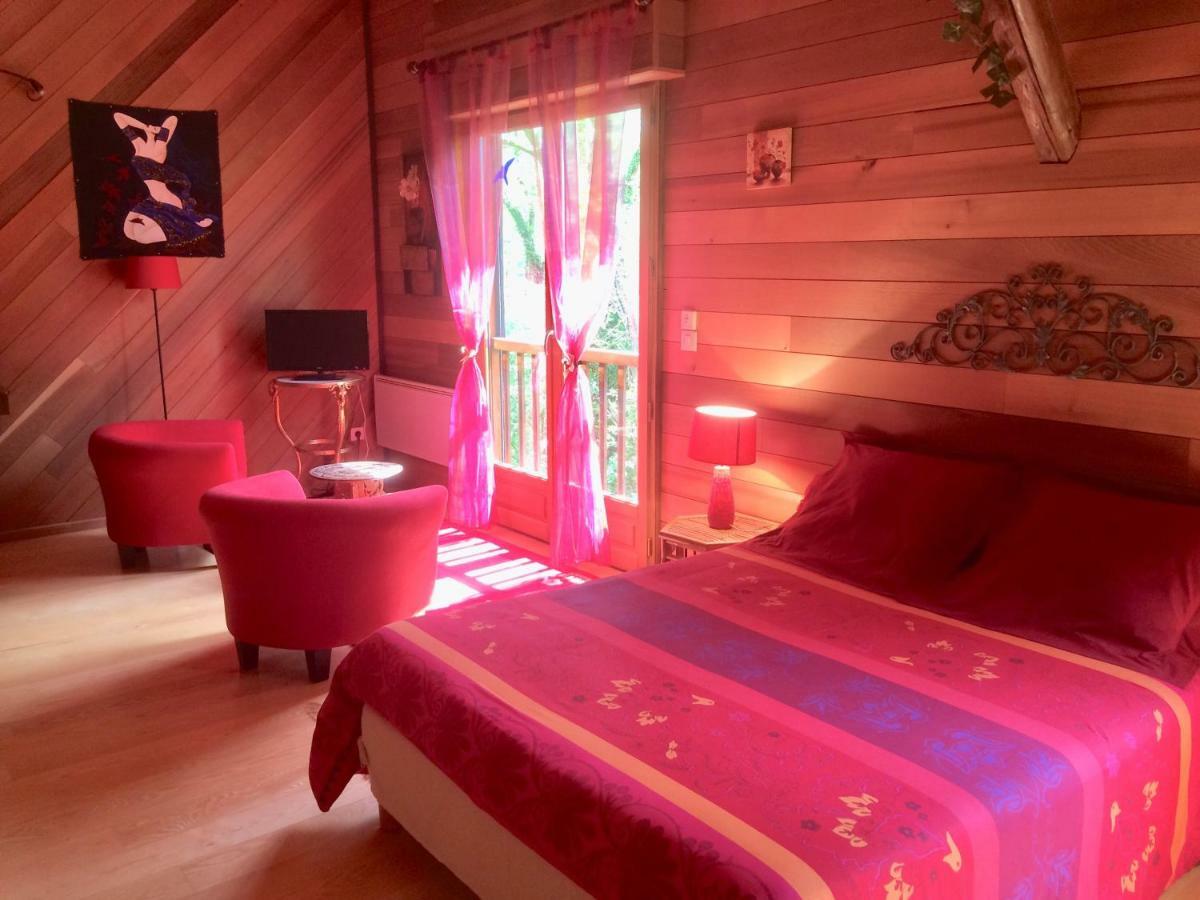 Domaine Du Val De Soux Bed & Breakfast Montgaillard-de-Salies Екстериор снимка